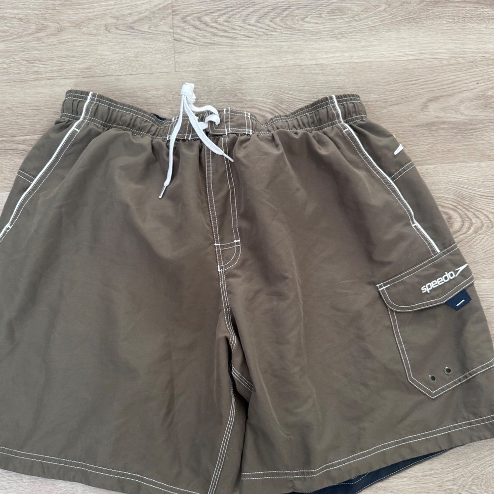 Speedo Mens Swim Trunks XXL Brown Olive Board Shorts Mesh Lined Cargo Pocket